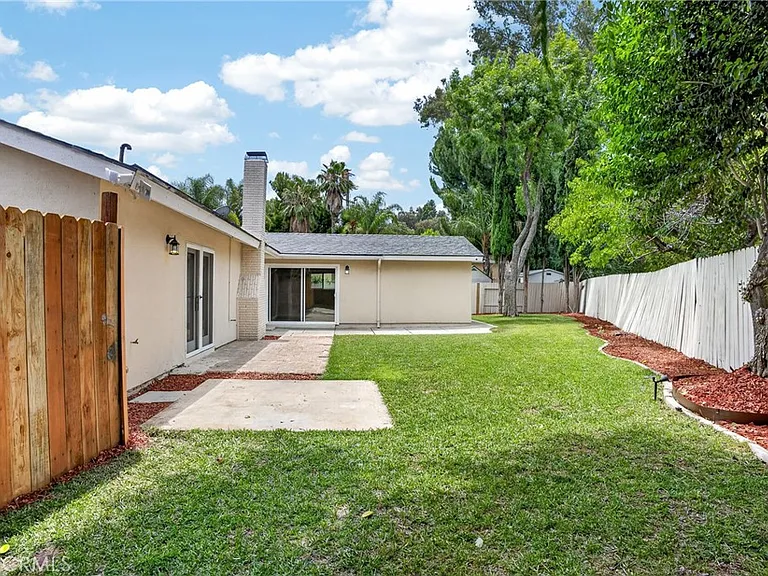 24441 Denise Pl — Photo 9