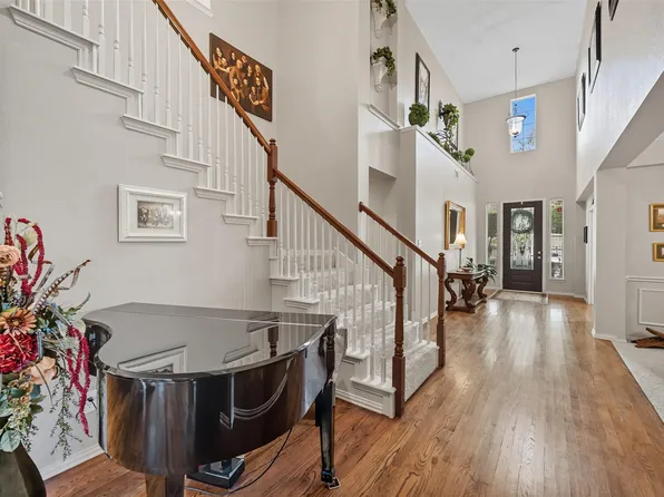 1920 Ainsley Ct, Corinth, TX 76210