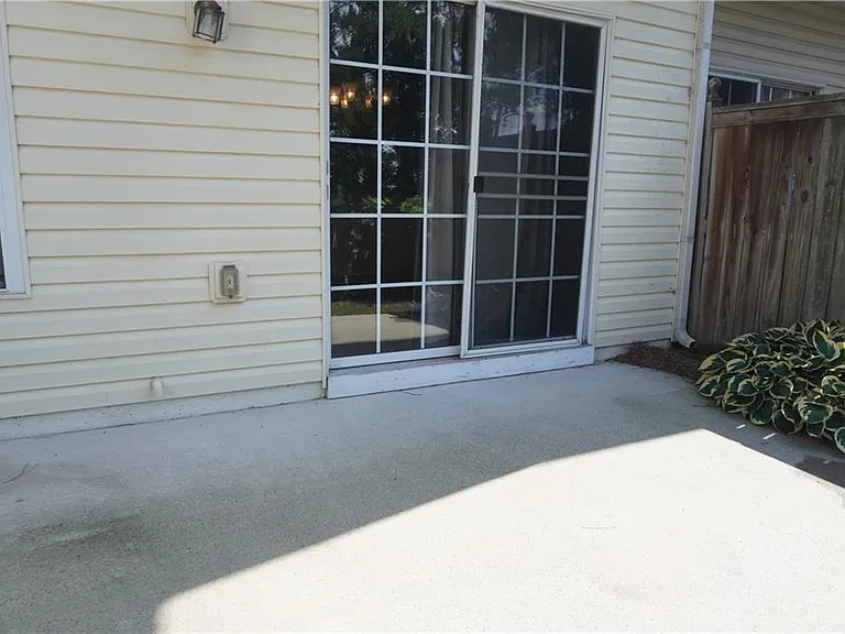71 Highoak Dr NE #13 — Photo 11