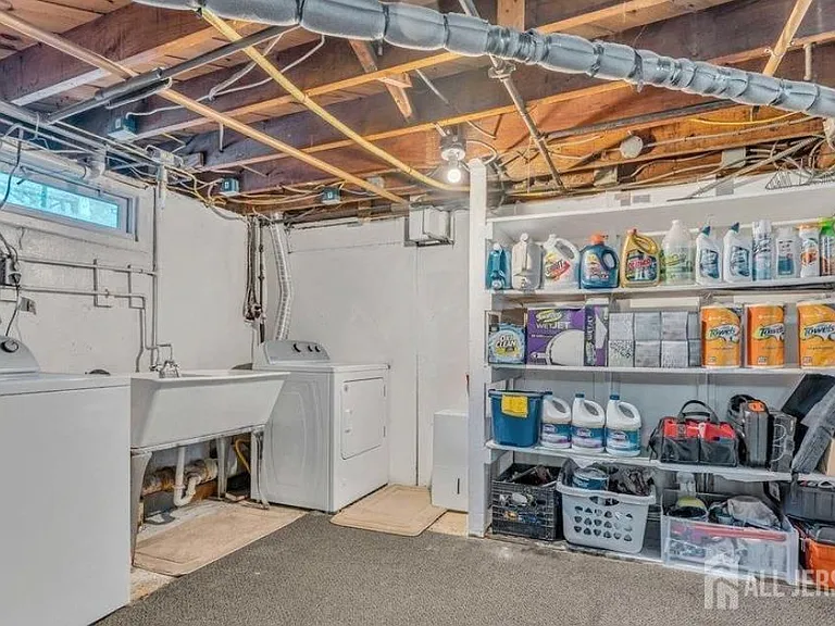 402 Ryders Ln — Photo 22
