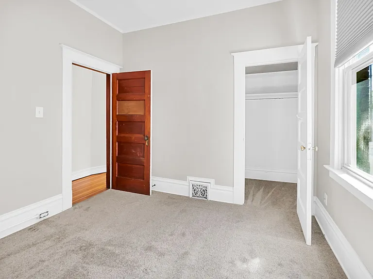 302 S Lincoln St — Photo 21