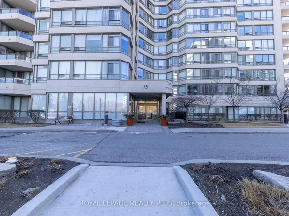 75 King St E #607, Mississauga, ON L5A 4G5