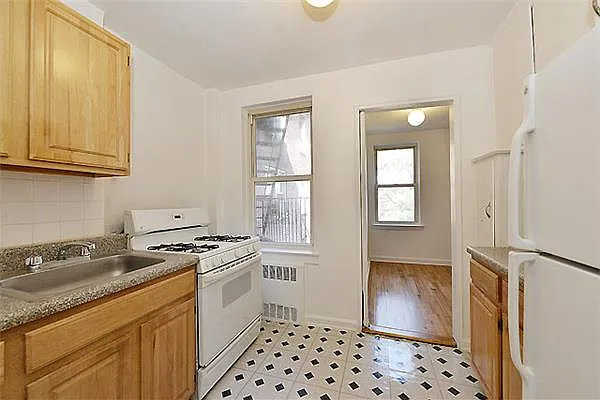 Sold by Argo Residential | media 12