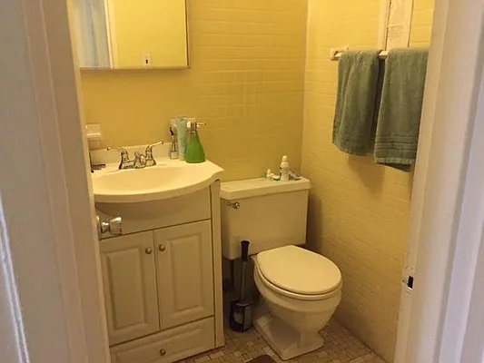 Sold by Manhattan Flats | media 6