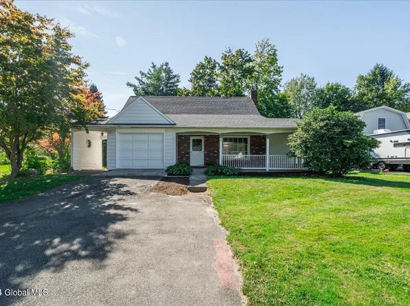 12 Hidley Rd Extension, Wynantskill, NY 12198