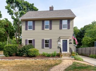 350 Jefferson Ave, Elgin, IL 60120