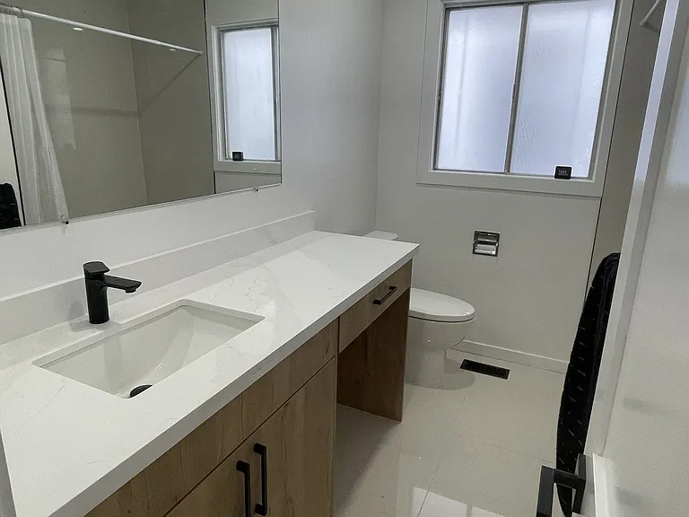 74 Valentine Dr — Photo 11