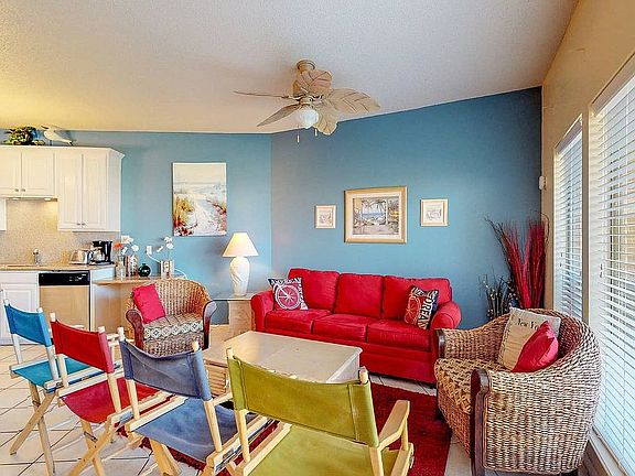 2nd image of 1000 Padre Blvd