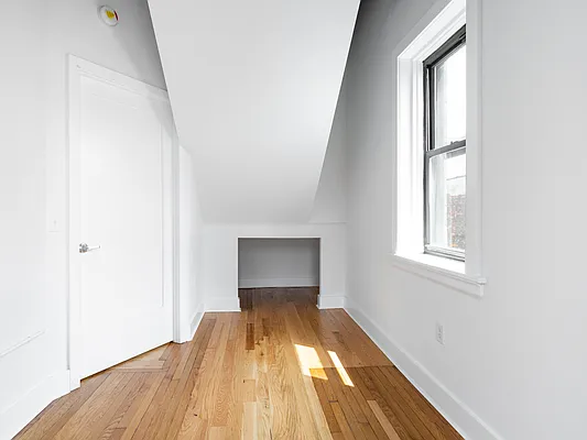 Rented by C2R Management LLC | media 43