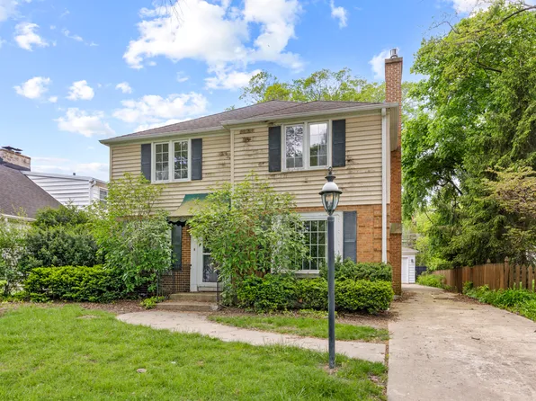 640 S Beverly Ln, Arlington Heights, IL 60005
