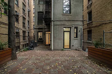 Rented by Cast Iron Real Estate