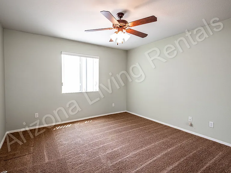 1714 Florence Ave — Photo 12