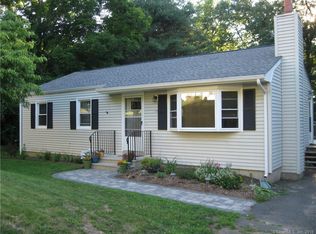 6 Indian Ridge Rd, New Milford, CT 06776