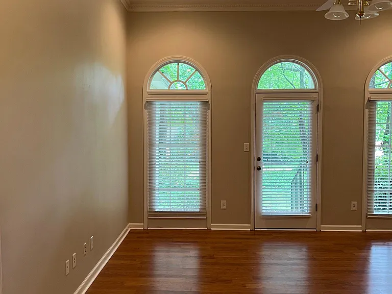 8311 Poplar Grove Cir — Photo 6
