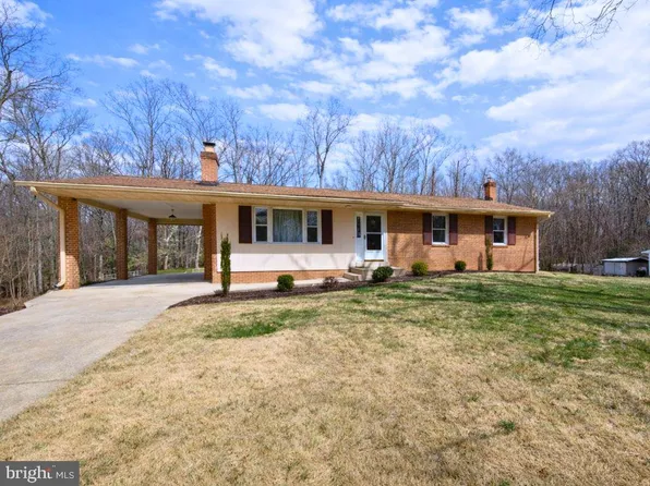 13110 Hickory Ave, Waldorf, MD 20601