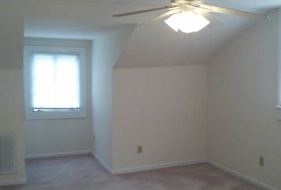 Bed room