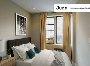 20 Avenue A #A, New York, NY 10009