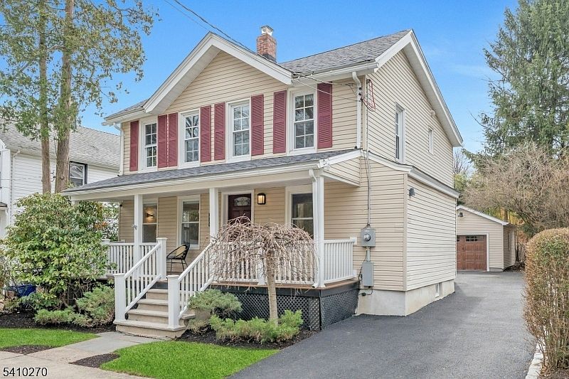 1st image of 40 Cross St