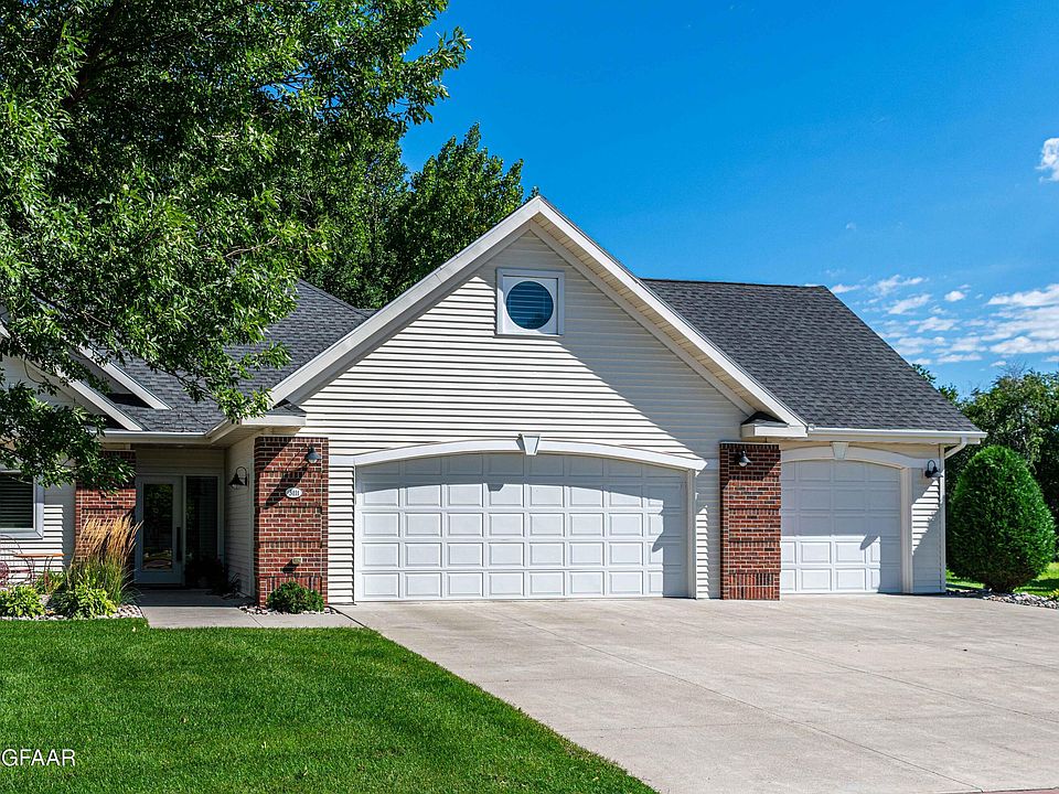 1st image of 3111 Longbow Ct