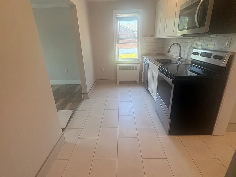 4233 Huron St #3 — Photo 3