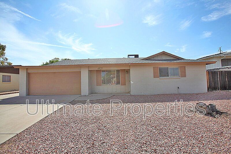 1st image of 4821 W Altadena Ave