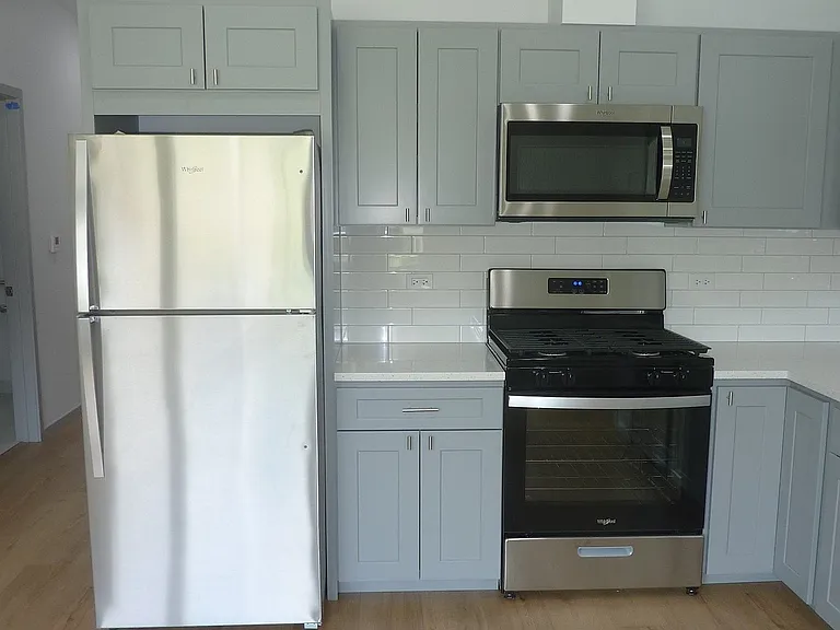 9522 S 53rd Ave #1S — Photo 8