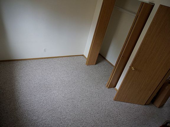 3 bedrooms with large closets