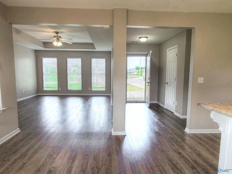 241 Misty Cove Ct — Photo 8
