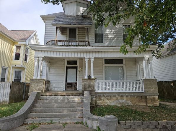 27 W Columbia St