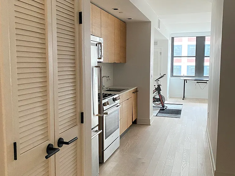 10 Provost St #315 — Photo 5