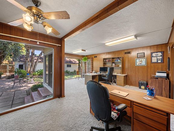 4th image of 1002 Sycamore Ave