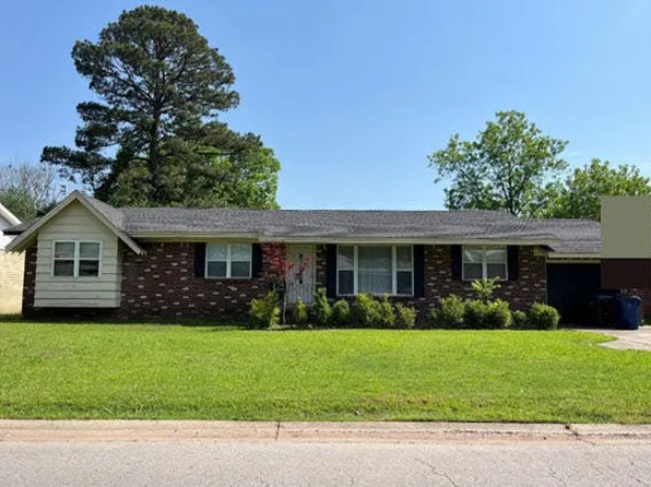 1718 Magnolia Dr, Fort Smith, AR 72908
