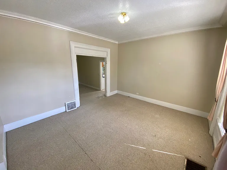427 W Ave S #1 — Photo 4