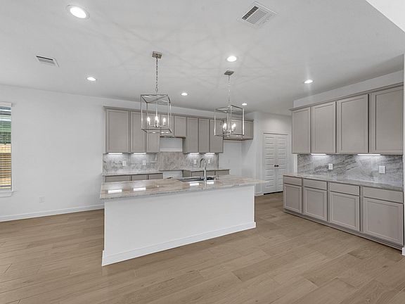 4th image of 5635 Toledo Pines Ln