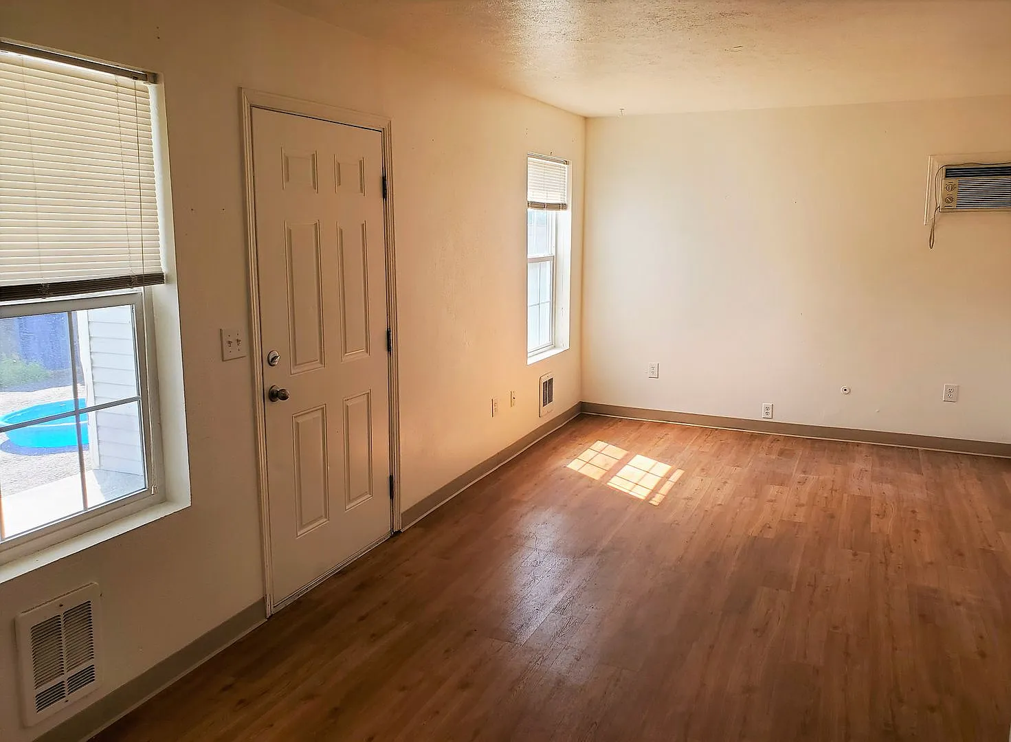 13208 E. 31st Ct — Photo 3