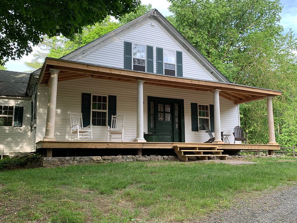 Front porch coming up 