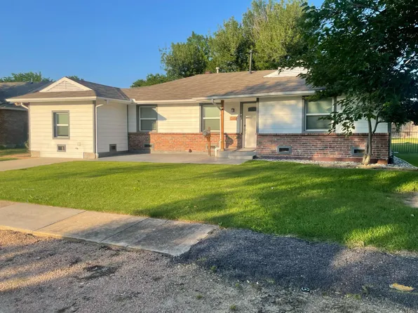 1417 Hill St, Grapevine, TX 76051