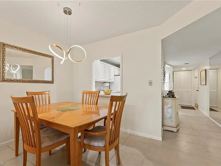 1055 Forest Lakes Dr #E209 — Photo 9