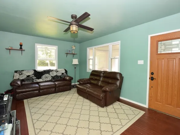 514 Michigan Ave, West Bend, WI 53095