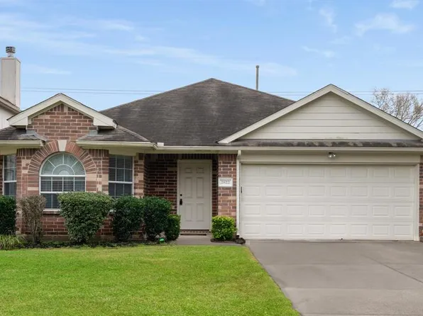 2822 Fox Ravine Drive, Spring, TX 77386