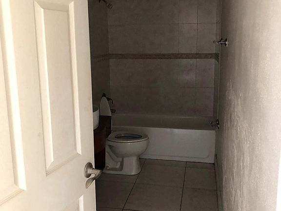 2nd image of 101 S Peninsula Dr APT 303