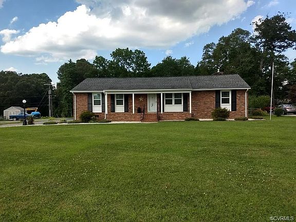 4th image of 304 Woodview Dr