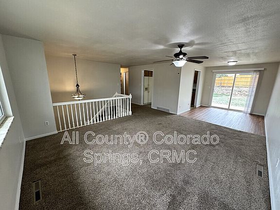3rd image of 3635 Garland Ct