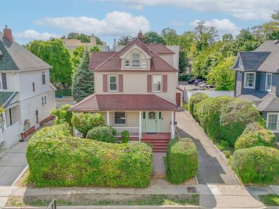 108 North Forest Avenue, Rockville Centre, NY, 11570