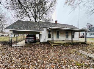 174 E Wilson Ave, Shawneetown, IL 62984