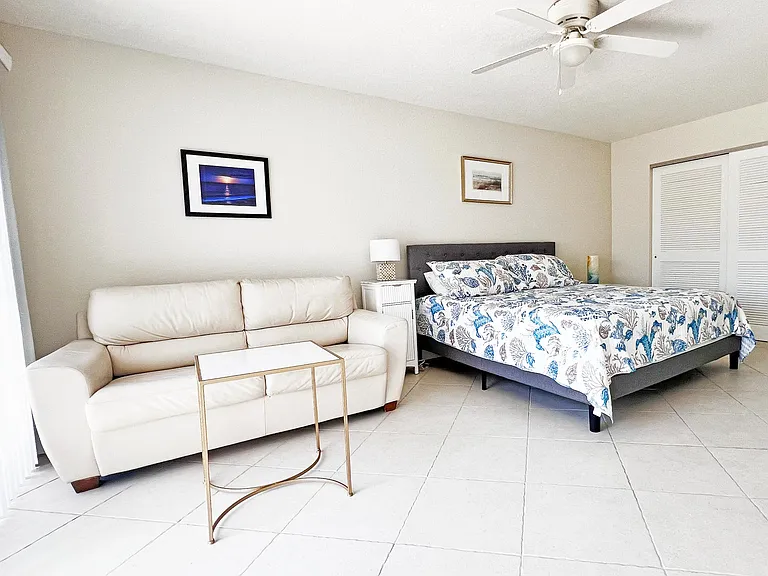 3541 NE Ocean Blvd #4 — Photo 35