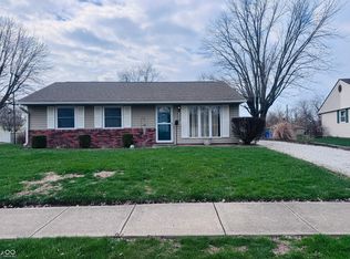 1056 Delwood Dr, Mooresville, IN 46158