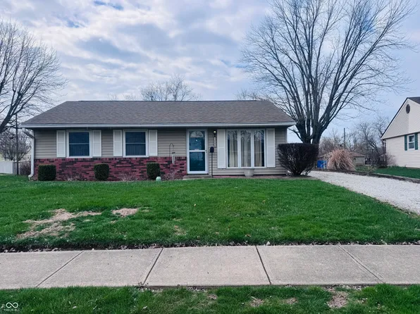 1056 Delwood Dr, Mooresville, IN 46158