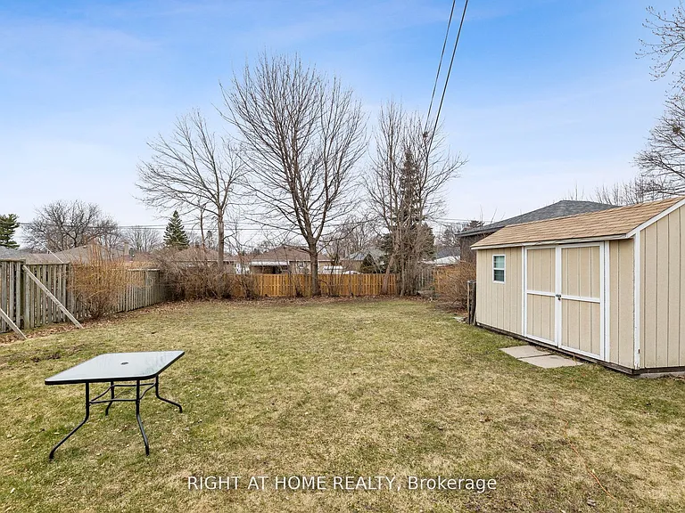 288 Baldwin St — Photo 8