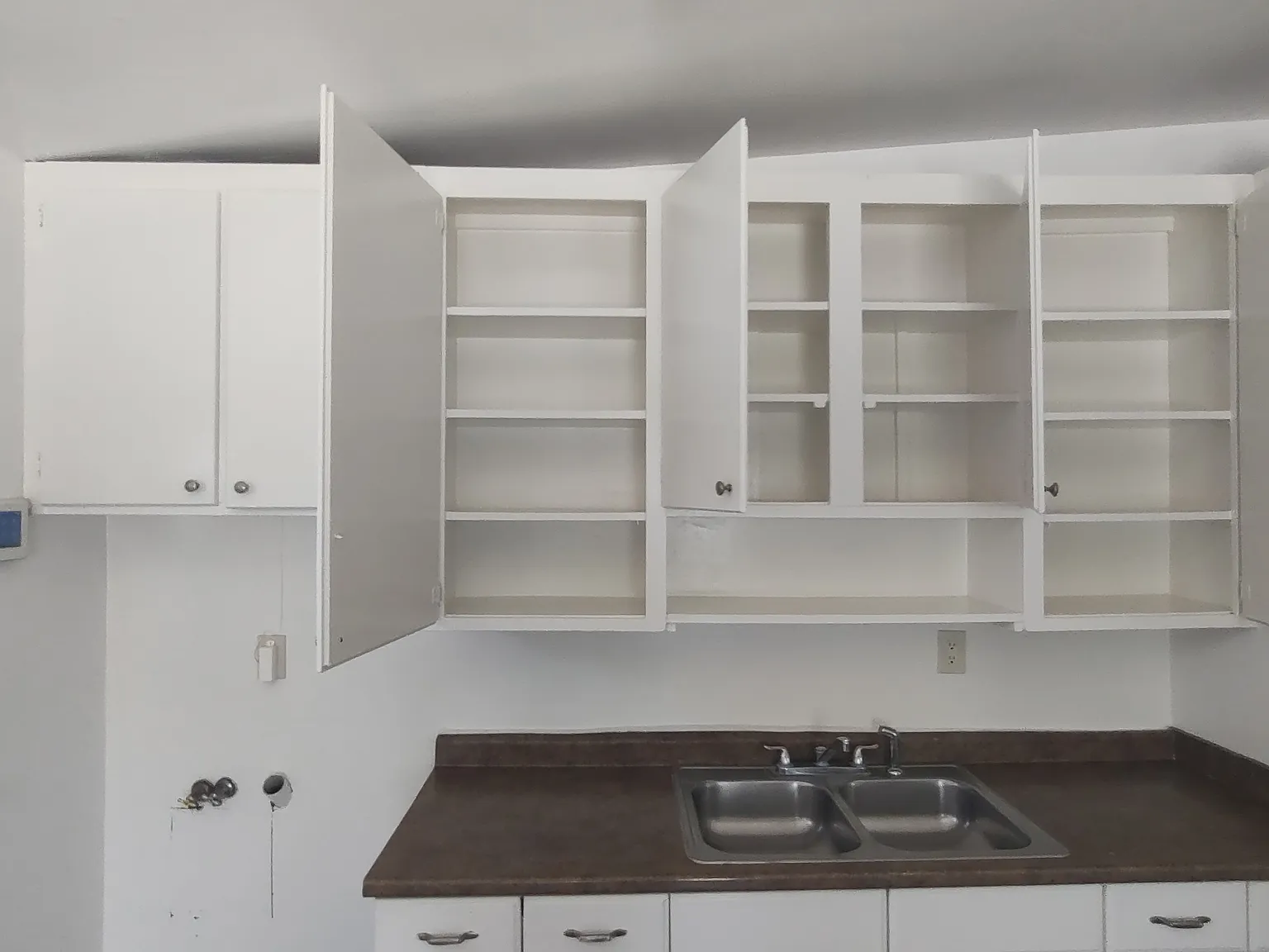 2 bed, 725 sqft, $1,800 — Photo 3